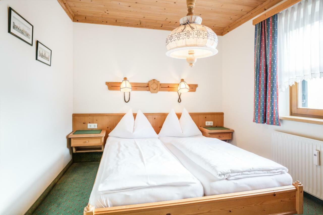 Haus Am Platz - Weitgasser Altenmarkt im Pongau Zewnętrze zdjęcie
