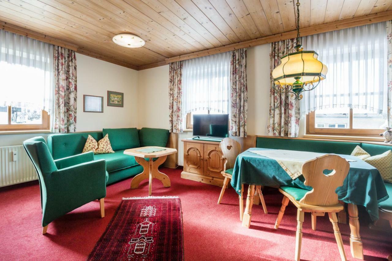 Haus Am Platz - Weitgasser Altenmarkt im Pongau Zewnętrze zdjęcie